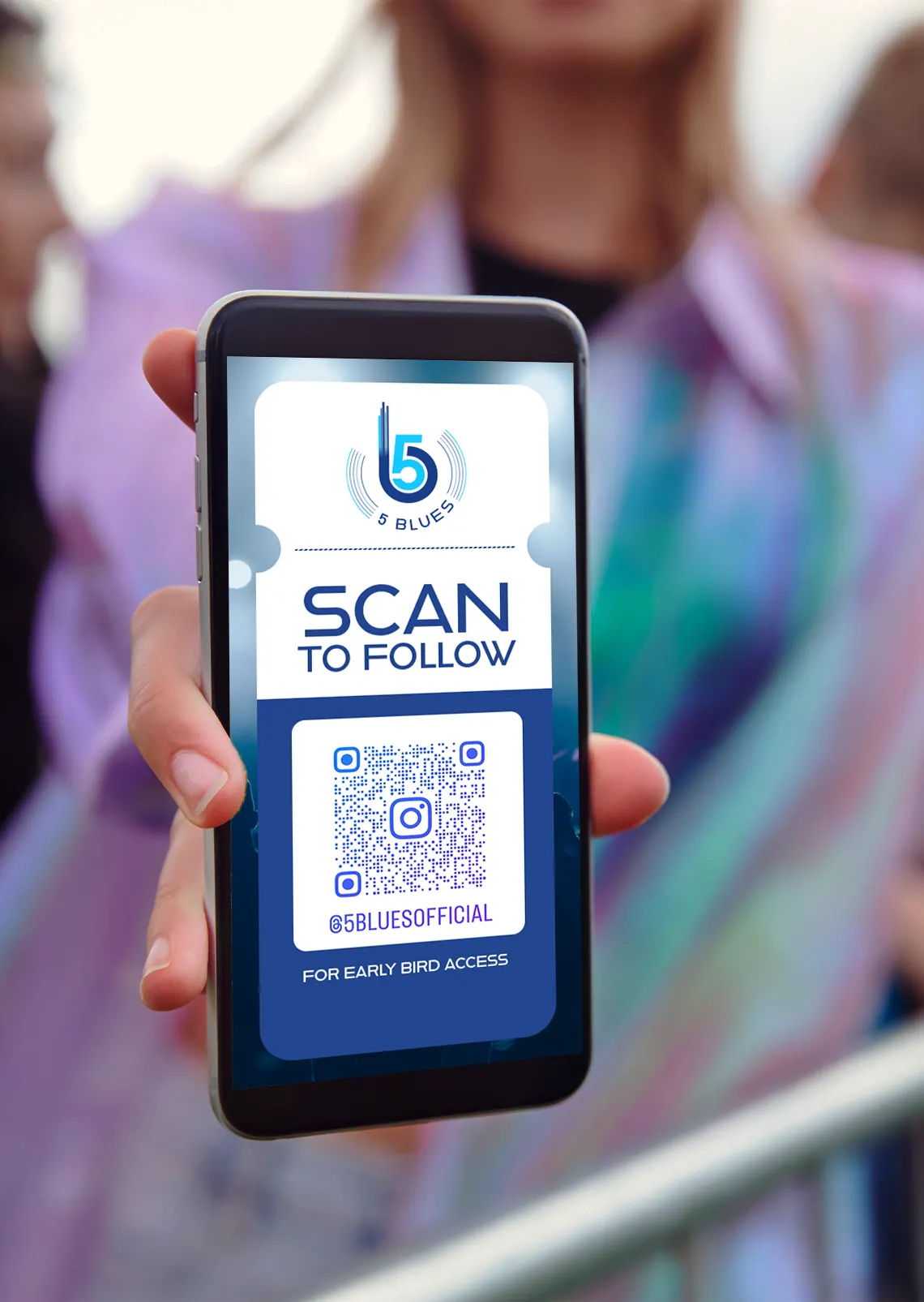 Scan qr code to follow 5blues on instagram